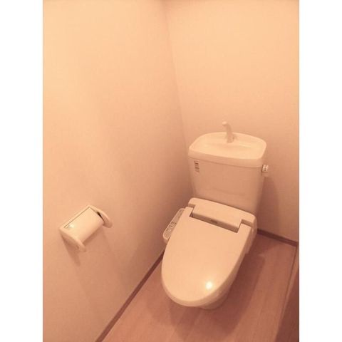 �y�g�C���z�@