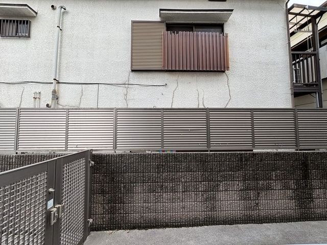 �y�G���g�����X�z�@