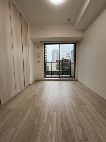 �y���ԁE���r���O�z�@