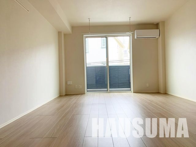 �y���ԁE���r���O�z�@���r���O/����