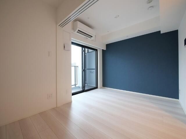 �y���ԁE���r���O�z�@