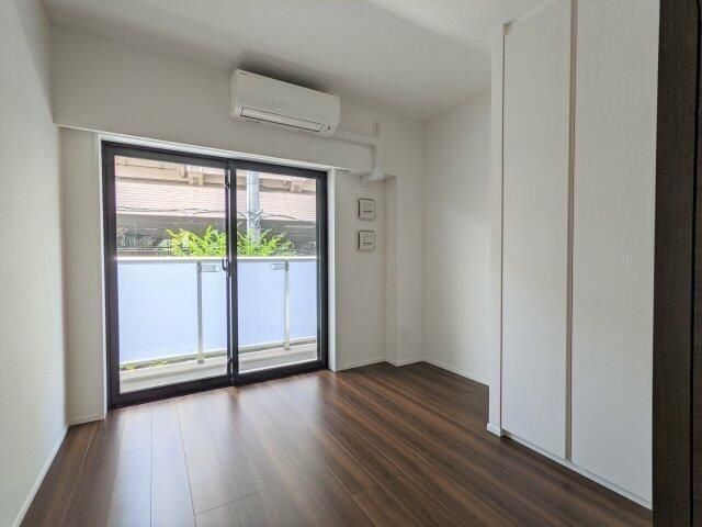 �y���ԁE���r���O�z�@