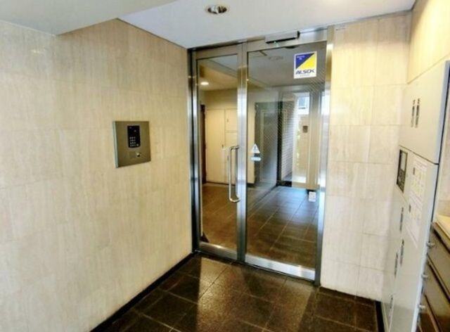 �y�G���g�����X�z�@�I�[�g���b�N