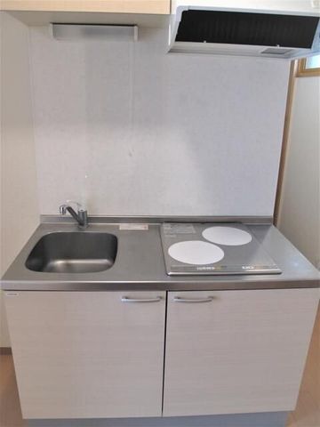 �y�L�b�`���z�@