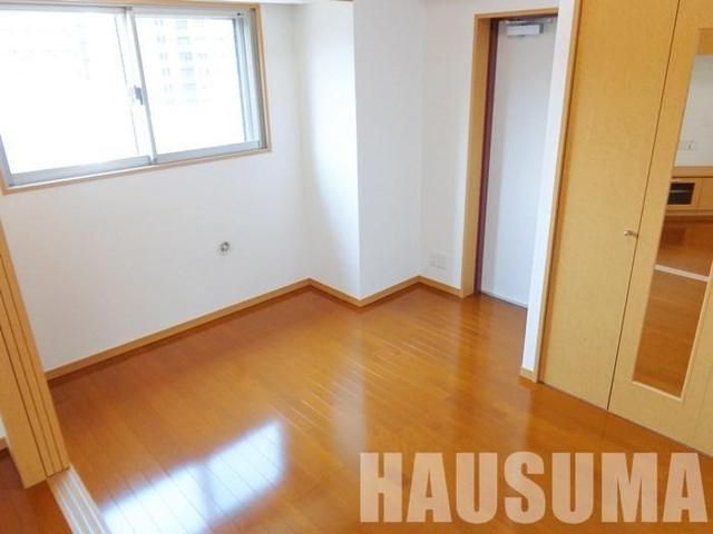 �y���ԁE���r���O�z�@