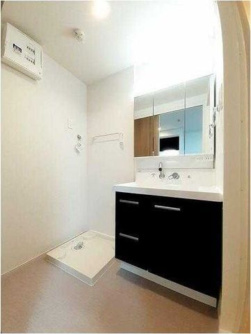 �y���ʏ��z�@