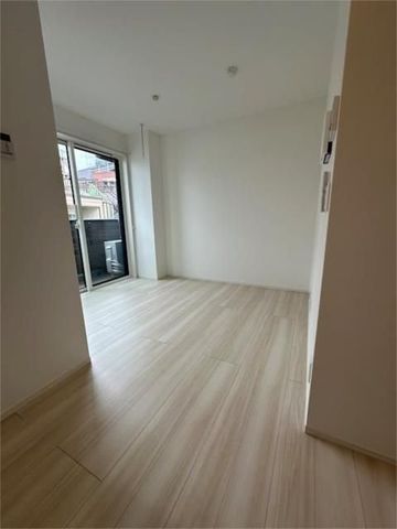 �y���ԁE���r���O�z�@