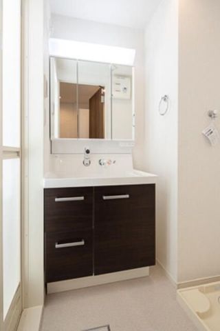 �y���ʏ��z�@