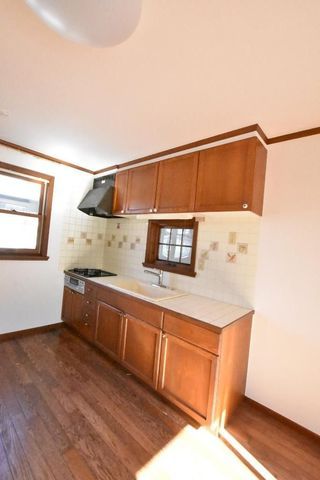 �y�L�b�`���z�@