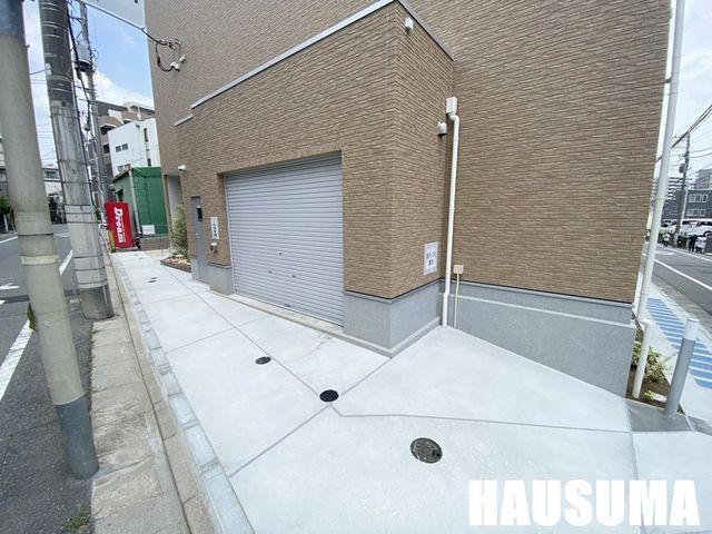 �y���̑��z�@���ԏ�