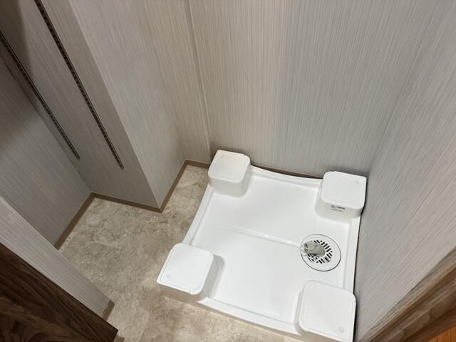 �y���̑��ݔ��z�@