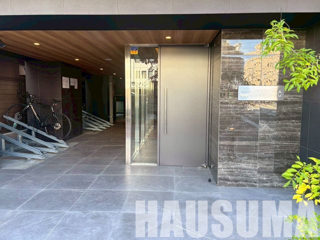 �y�G���g�����X�z�@�G���g�����X