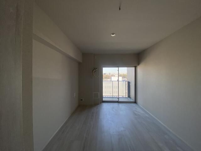 �y���ԁE���r���O�z�@