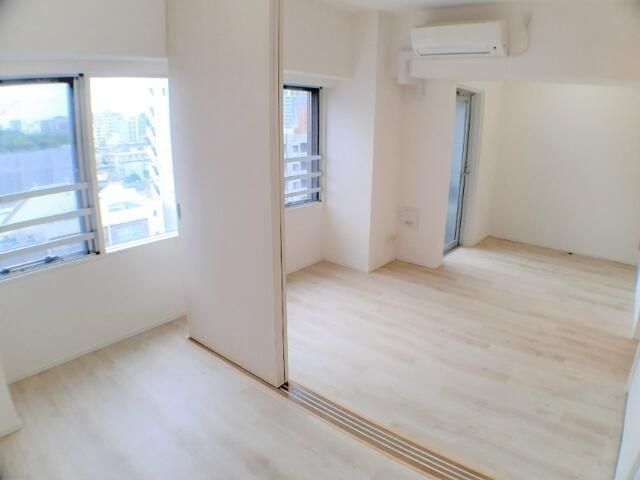 �y���̑������E�X�y�[�X�z�@