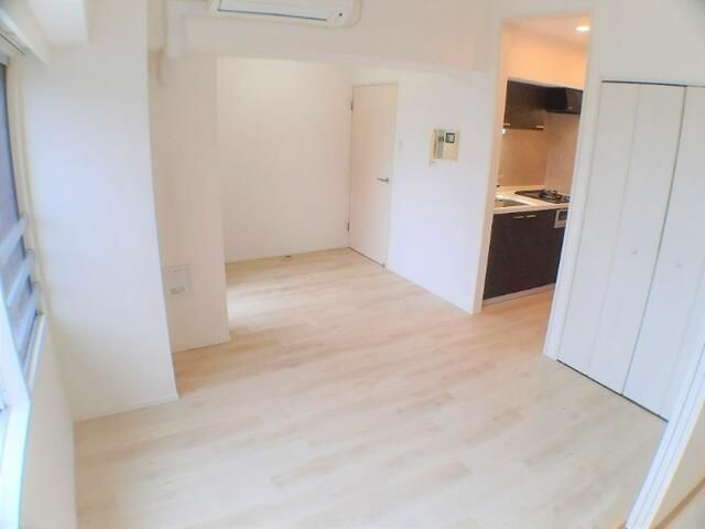 �y���̑������E�X�y�[�X�z�@