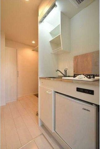 �y�L�b�`���z�@