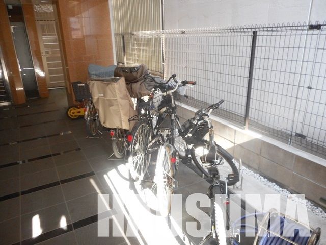 �y���ԏ�z�@���փX�y�[�X
