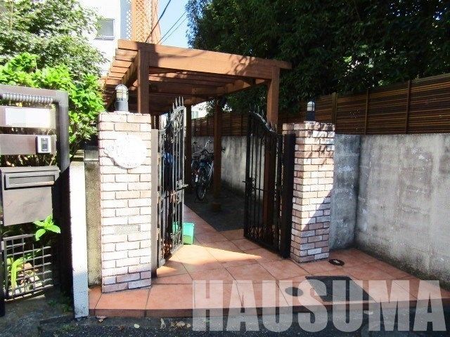 �y�G���g�����X�z�@�G���g�����X