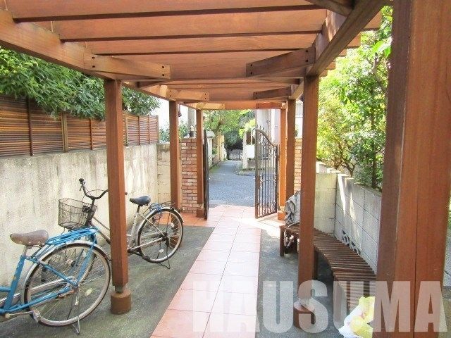 �y�G���g�����X�z�@���r�[