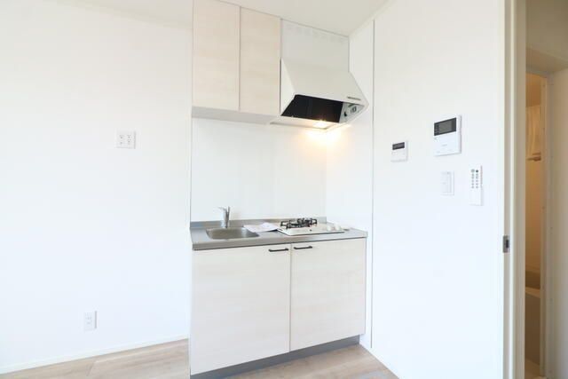 �y���̑��ݔ��z�@