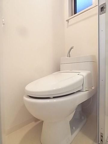�y�g�C���z�@