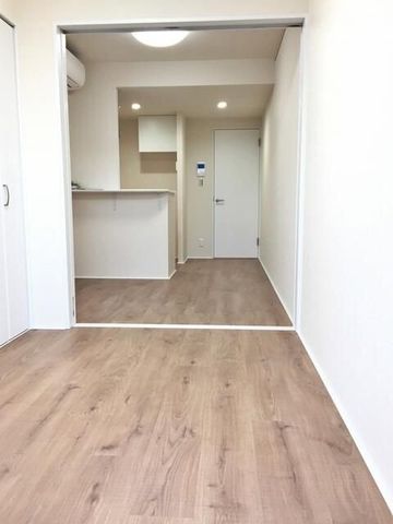 �y���ԁE���r���O�z�@