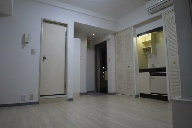 �y���̑������E�X�y�[�X�z�@�C���^�[�z������