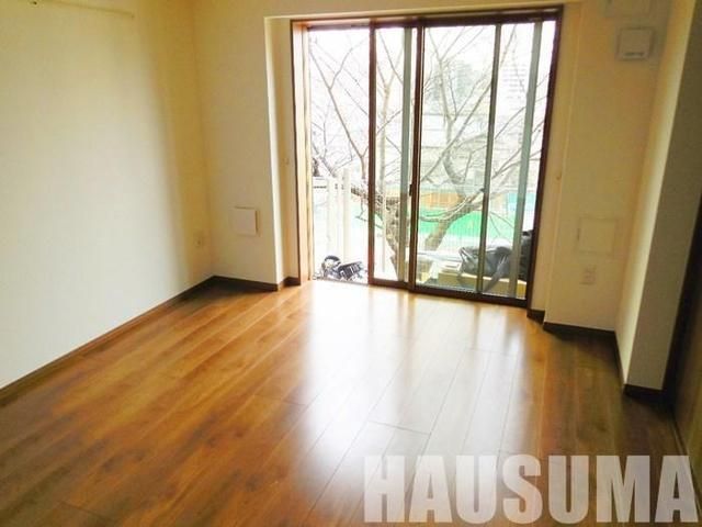 �y���ԁE���r���O�z�@����