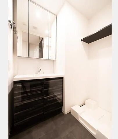 �y���ʏ��z�@