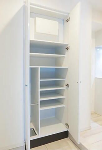 �y���ցz�@