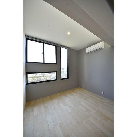 �y���̑������E�X�y�[�X�z�@