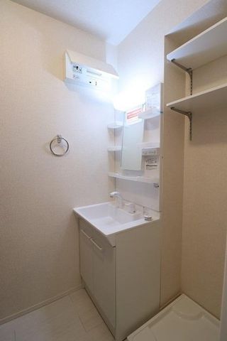 �y���ʏ��z�@���������Q�Ǝʐ^��