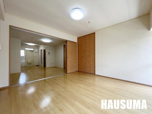 �y���ԁE���r���O�z�@�������Q��