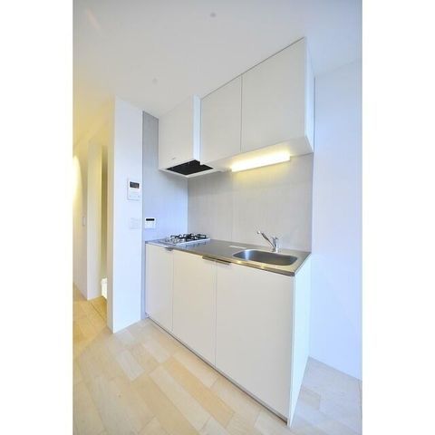 �y�L�b�`���z�@