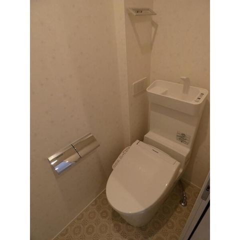 �y�g�C���z�@