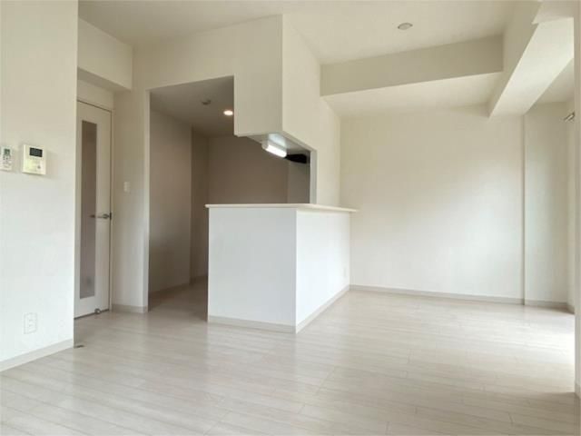 �y���̑������E�X�y�[�X�z�@