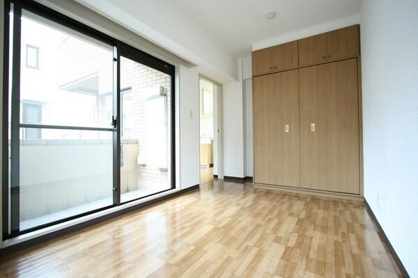 �y���̑������E�X�y�[�X�z�@