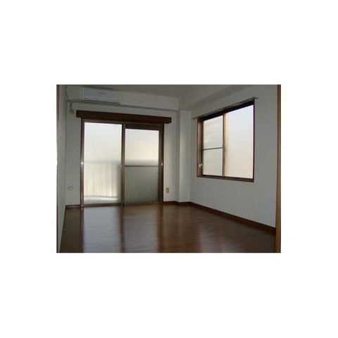 �y���ԁE���r���O�z�@