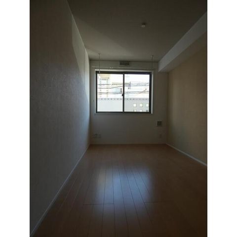 �y���̑������E�X�y�[�X�z�@