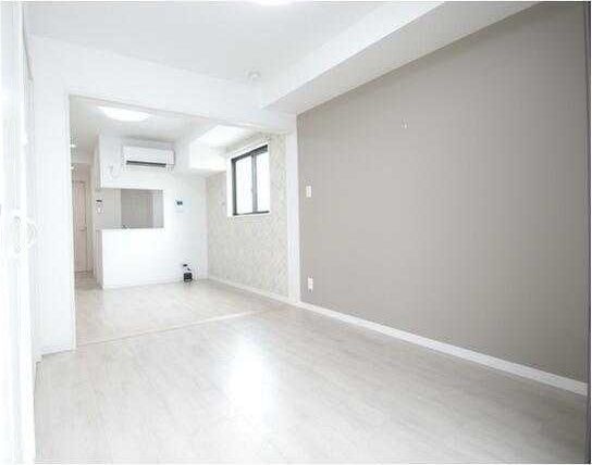 �y���̑������E�X�y�[�X�z�@