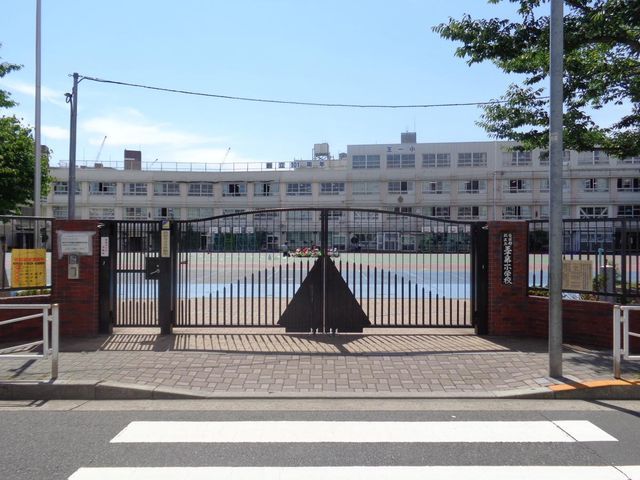 �y���Ӂz�@�k�旧���q��ꏬ�w�Z �k��8���B 600m