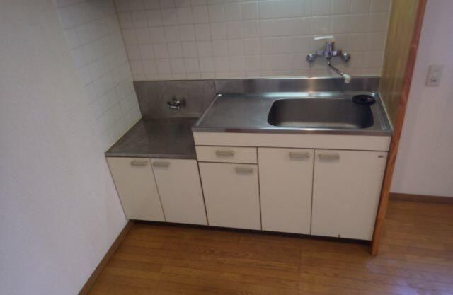 �y�L�b�`���z�@