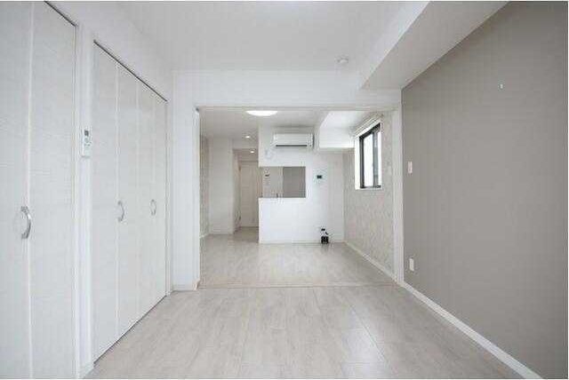 �y���̑������E�X�y�[�X�z�@