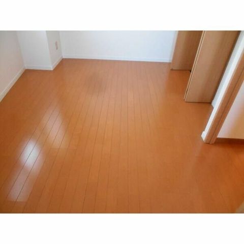 �y���ԁE���r���O�z�@