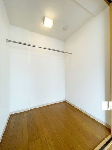 �y�����E���r���O�z�@���r���O/����
