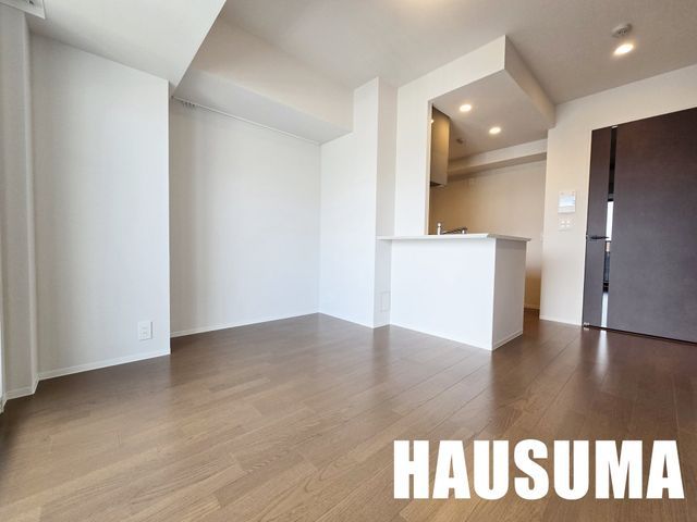 �y���ԁE���r���O�z�@