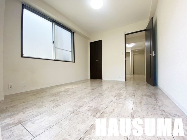 �y���̑������E�X�y�[�X�z�@���r���O/����