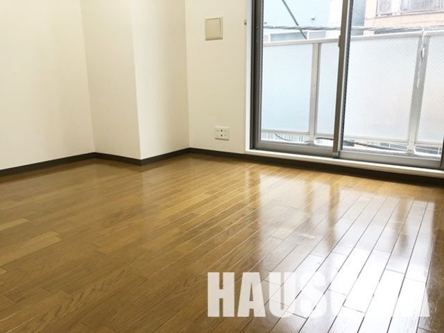 �y���ԁE���r���O�z�@����