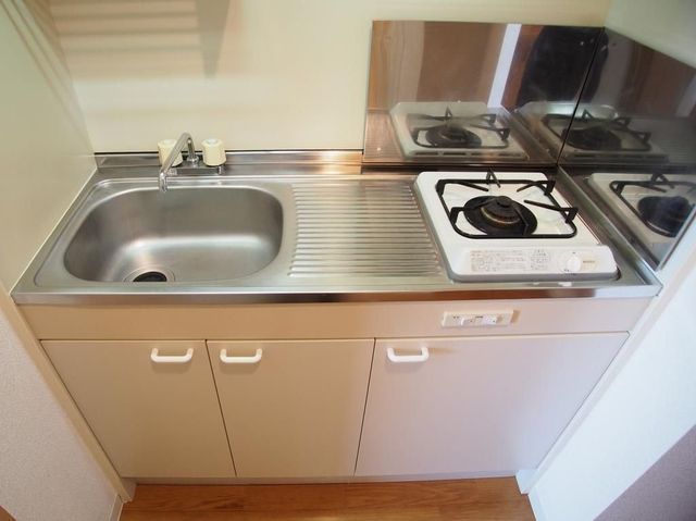 �y�L�b�`���z�@