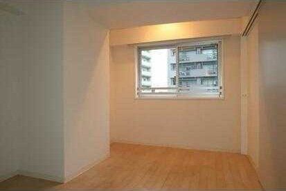 �y���̑������E�X�y�[�X�z�@